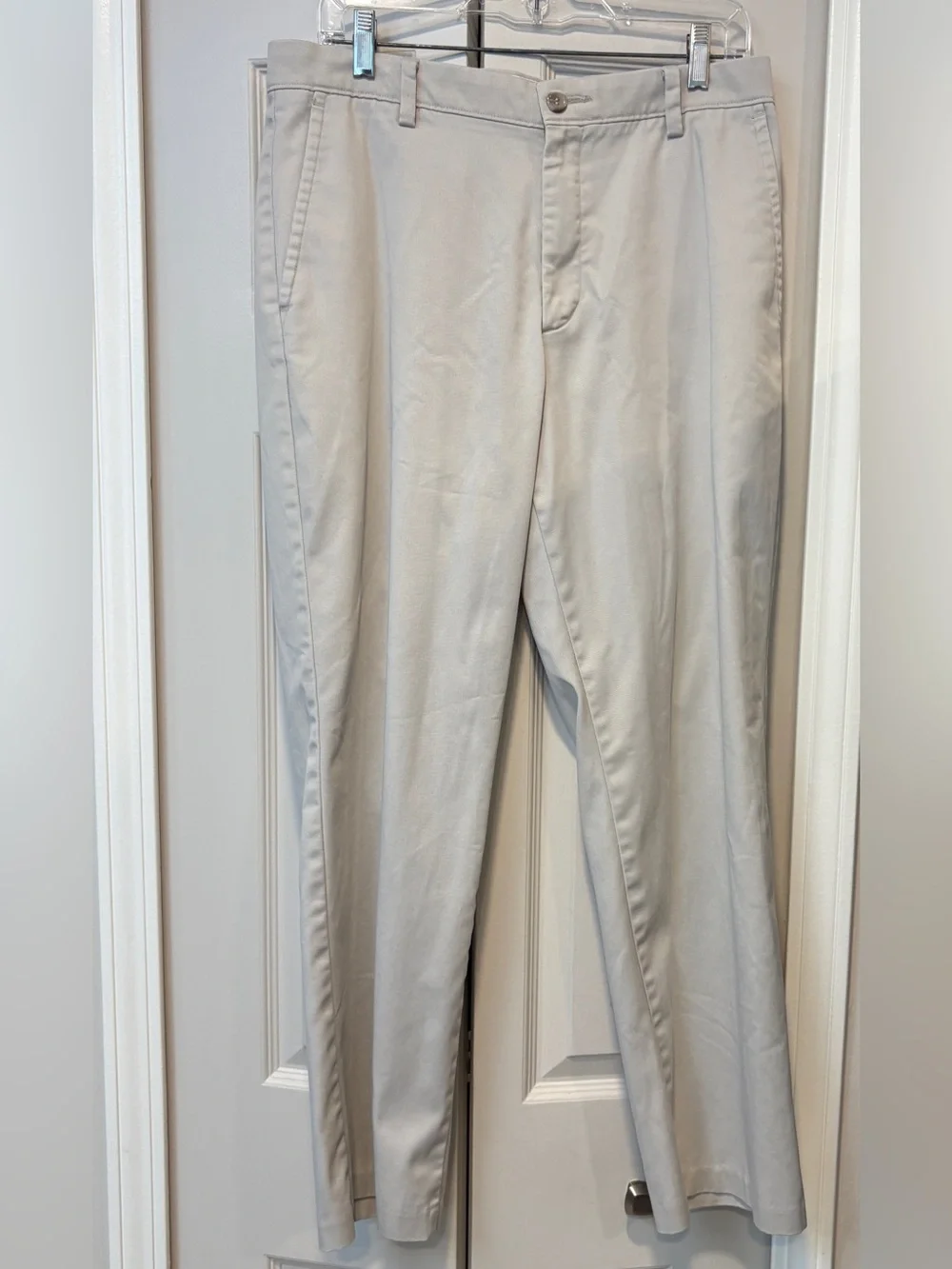 Dockers Men's Chinos in Light Beige 33x30